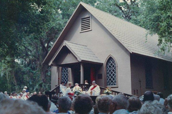 Episcopal Church of the Apostles