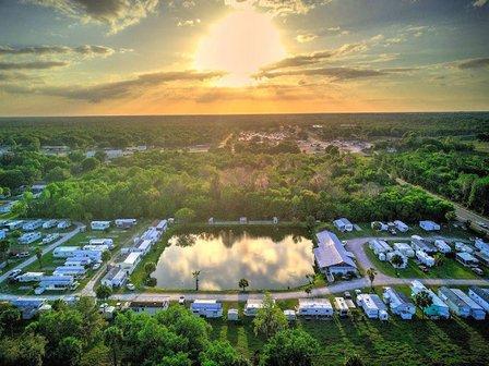 Cracker Lake RV Resort