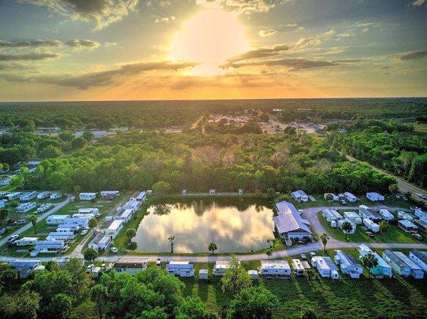 Cracker Lake RV Resort