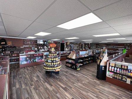 Lit Smoke Shop (Jasmine)