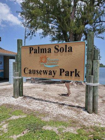 Palma Sola Causeway Park