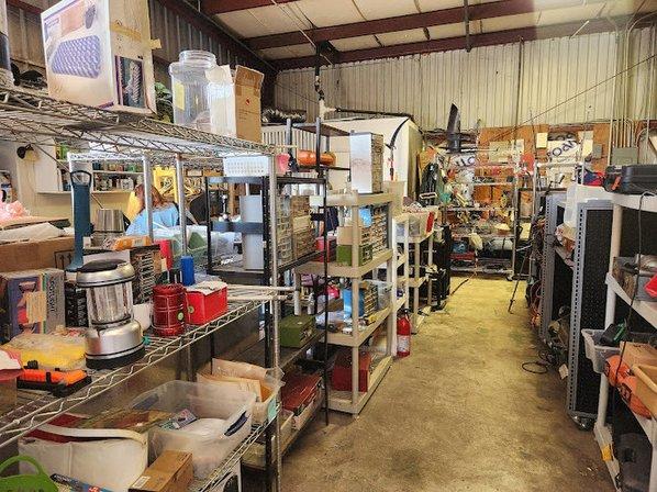 Davis Thrift Store