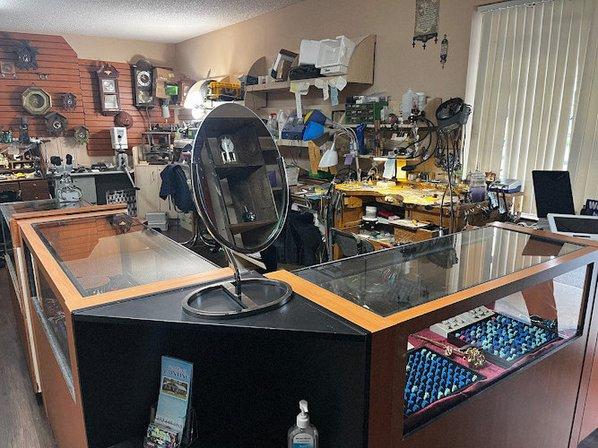It's Time - Jewelry & Watch Sales & Repair Center