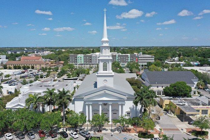 First Sarasota: The Downtown Baptist Church