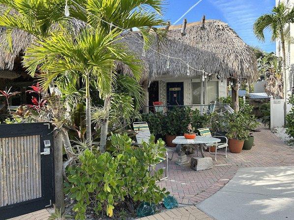 BeachPoint Cottages