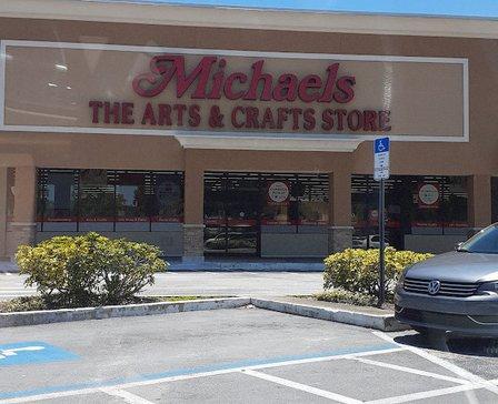 Highland Lakes Plaza