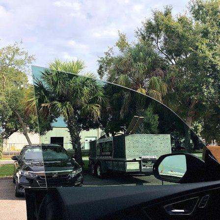 Tint SRQ