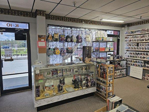 MJs Corner Boutique and Collectibles