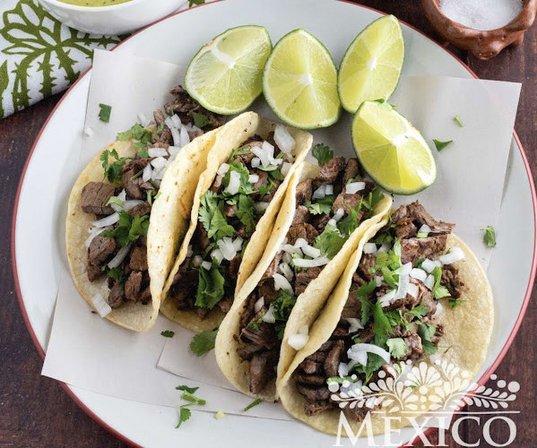 Sendero tropical mexican tacos