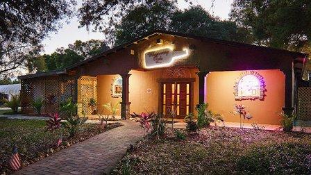 Whispering Oaks Winery