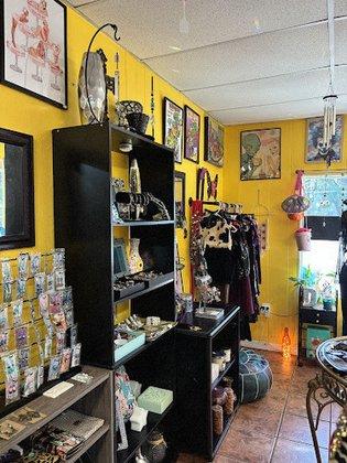 Bobeana’s Bazaar on Grand