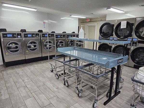KC's Wash & Go Laundromat