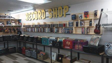 Broke 'n Records Vinyl