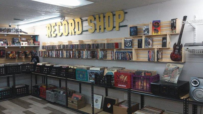 Broke 'n Records Vinyl