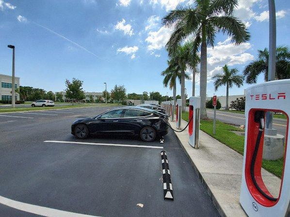 Tesla Supercharger