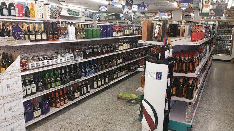 Ozona Fine Wine & Liquors