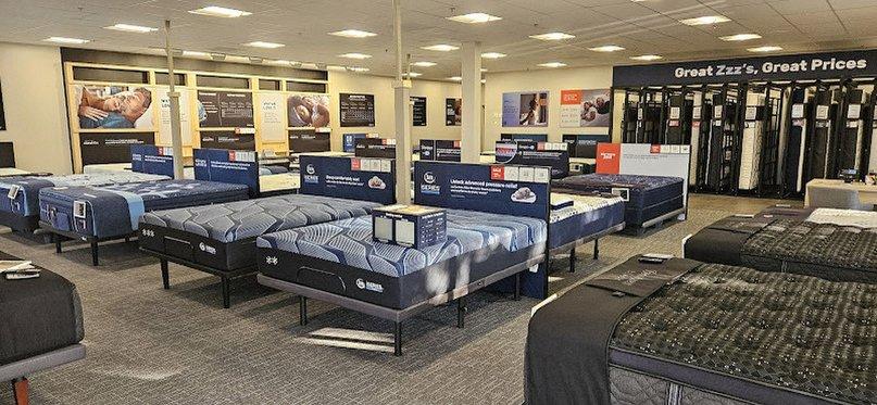 Mattress Firm Rolling Oaks Commons