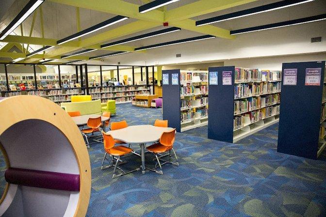 Buenaventura Lakes Library