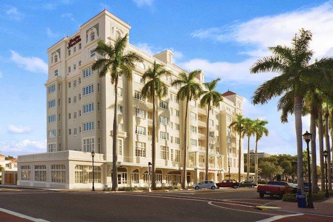 Hampton Inn & Suites Bradenton Downtown Historic District