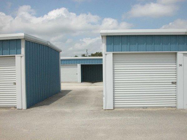 Crossover Self Storage