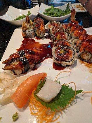 SAKURA Japanese Steakhouse & Sushi Bar