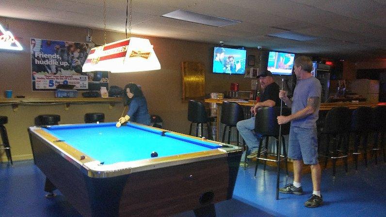 Back Roads Pub