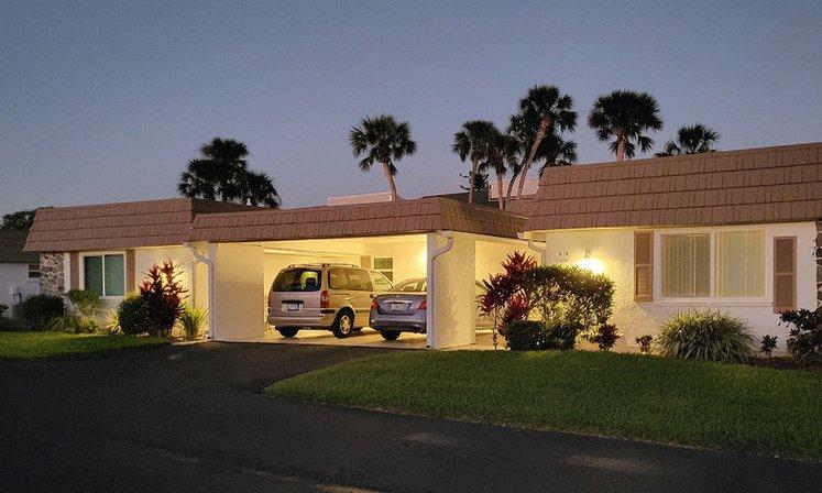Strathmore Riverside Villas