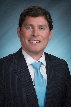 Sean R Dingle, MD