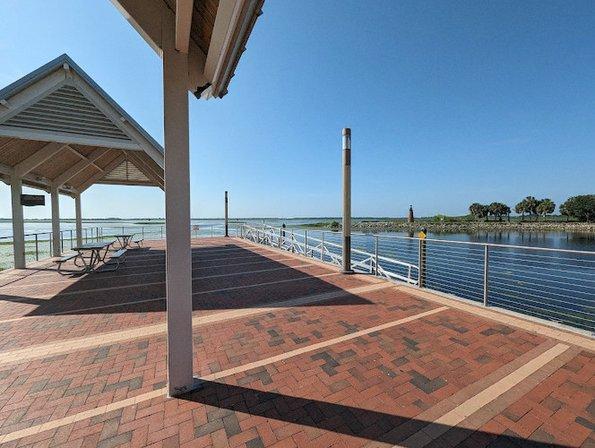 Kissimmee steamboat docks