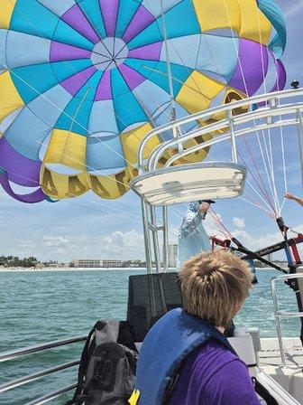 Parasail Low Tide