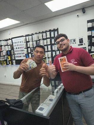 Kissimmee Buybacks - We Buy iPhones, iPads, Macbooks & More