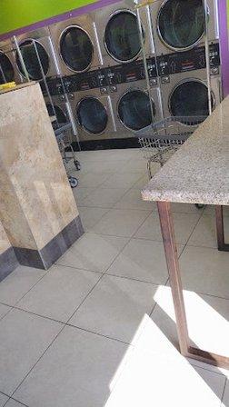 Giant Washers & Dryers
