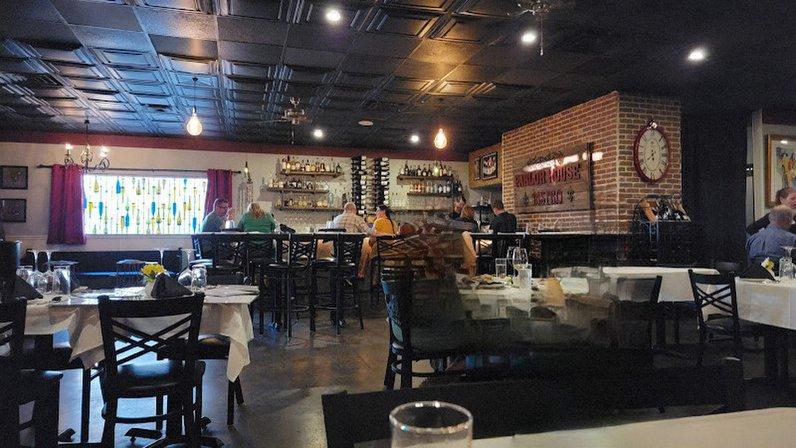 Parlor House Bistro