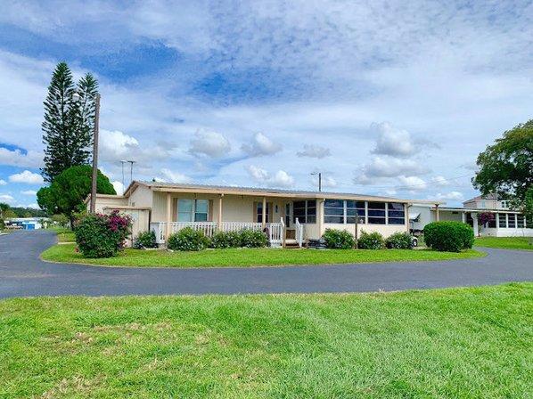 Haines City Mobile Home & RV Community