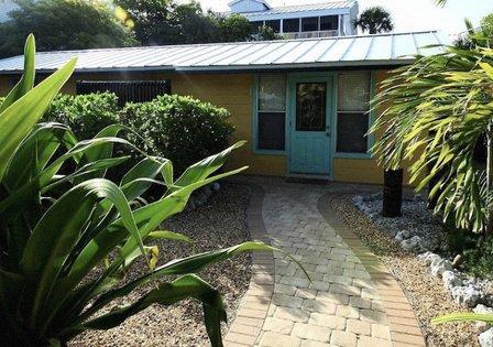 Island Beachcomber Bungalows