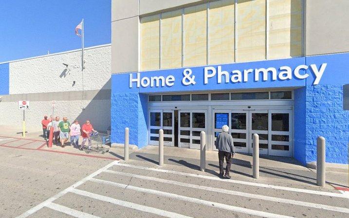 Walmart Money Center