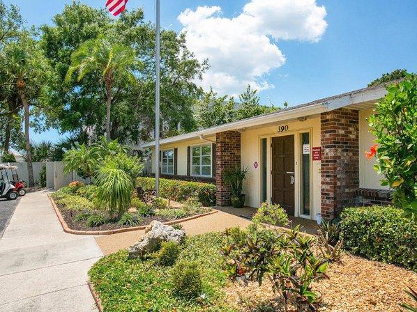 Desoto Square Villas HOA