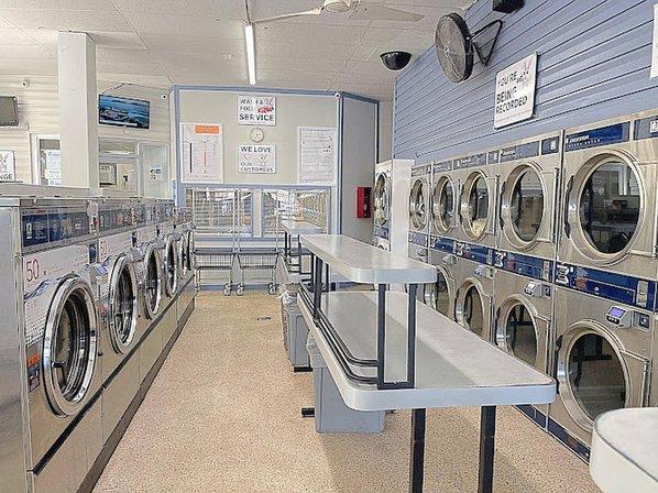 Sarasota Wash and Fold