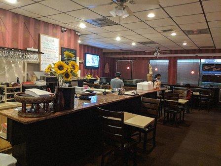 Tom Yum Thai & Sushi Restaurant