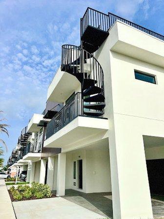 Vantage Design & Fabrication