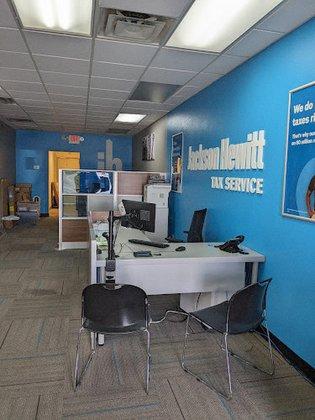 Jackson Hewitt Tax Service