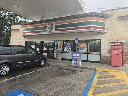 7-Eleven