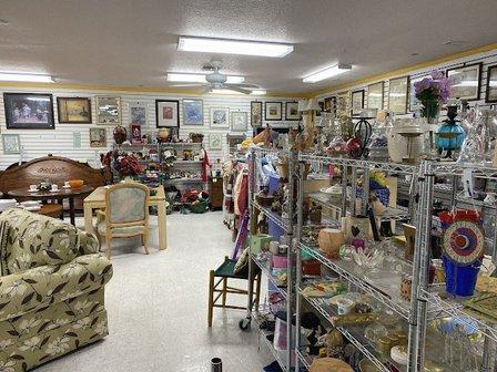 Meals On Wheels Finders Keepers Thrift Store