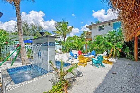 Siesta Key Palms Resort