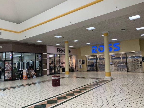 Plaza Del Sol
