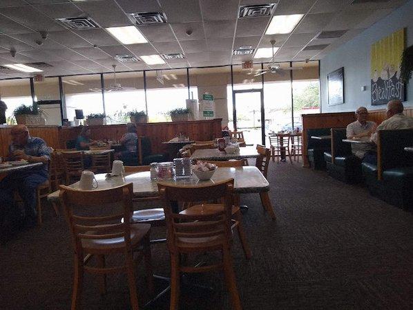 Peach's Restaurant - Bee Ridge