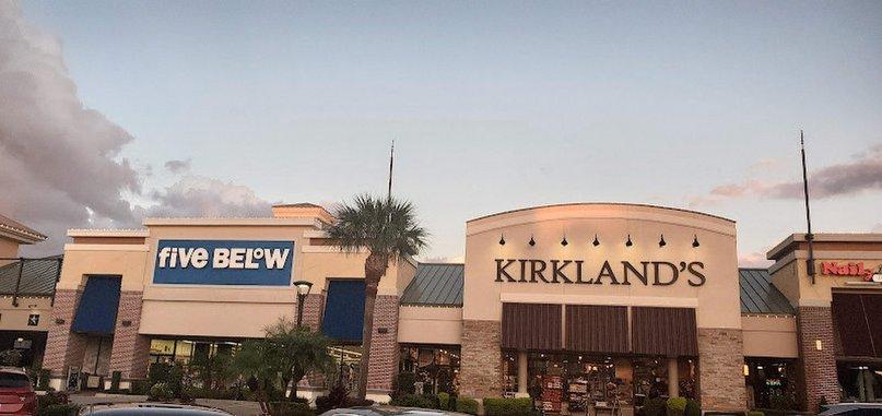 Shoppes at University Center