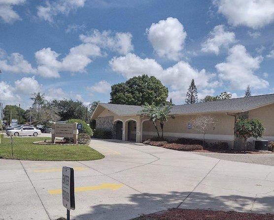 Kingdom Hall of Jehovah's Witnesses--Ellenton, Palmetto, & Rio Manatee Spanish
