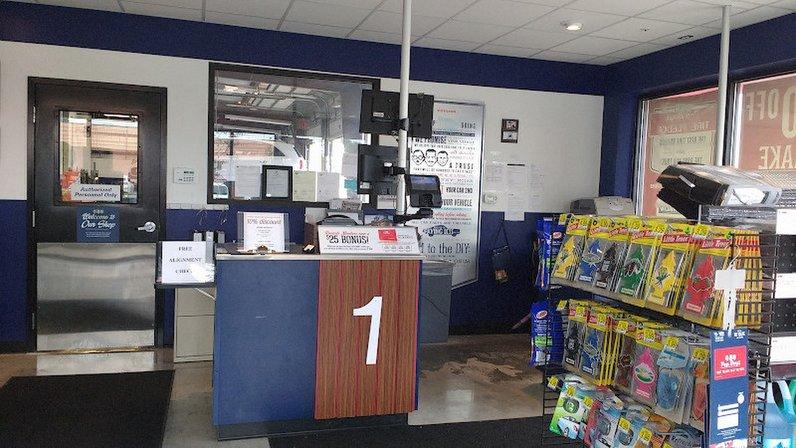 Pep Boys Auto Service & Tires