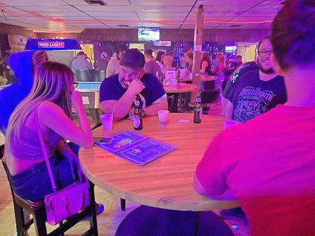 Savages Bar and Grill